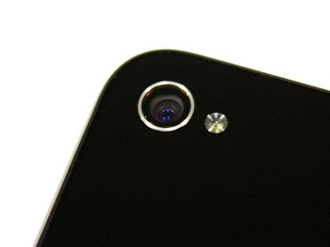 iPhone 4的500萬(wàn)像素?cái)z影頭